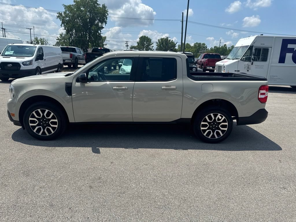 Used 2024 Ford Maverick Lariat AWD/4WD image 13