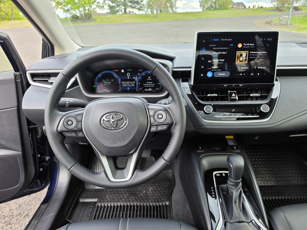 Used 2026 Toyota Corolla XLE FWD image 11