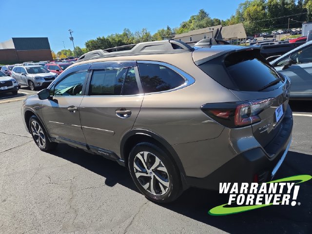 Used 2021 Subaru Outback Touring AWD/4WD image 5