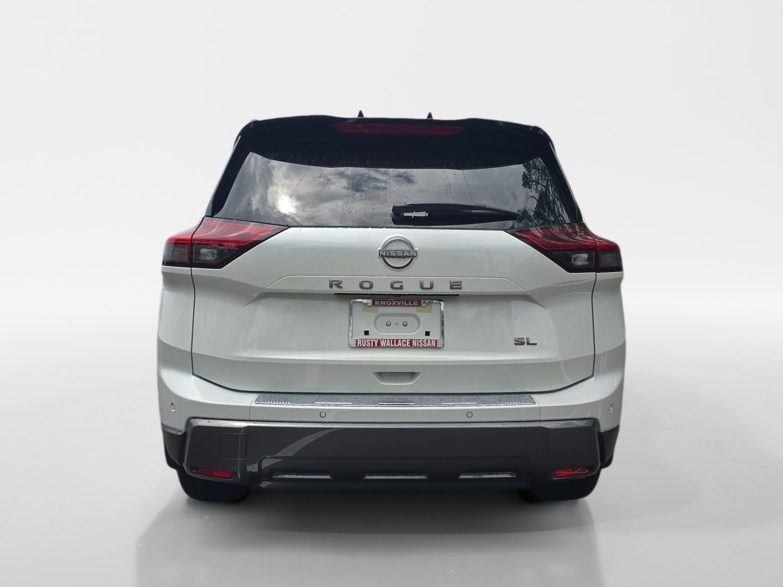 Certified 2025 Nissan Rogue SL w/ Tech Package FWD image 4