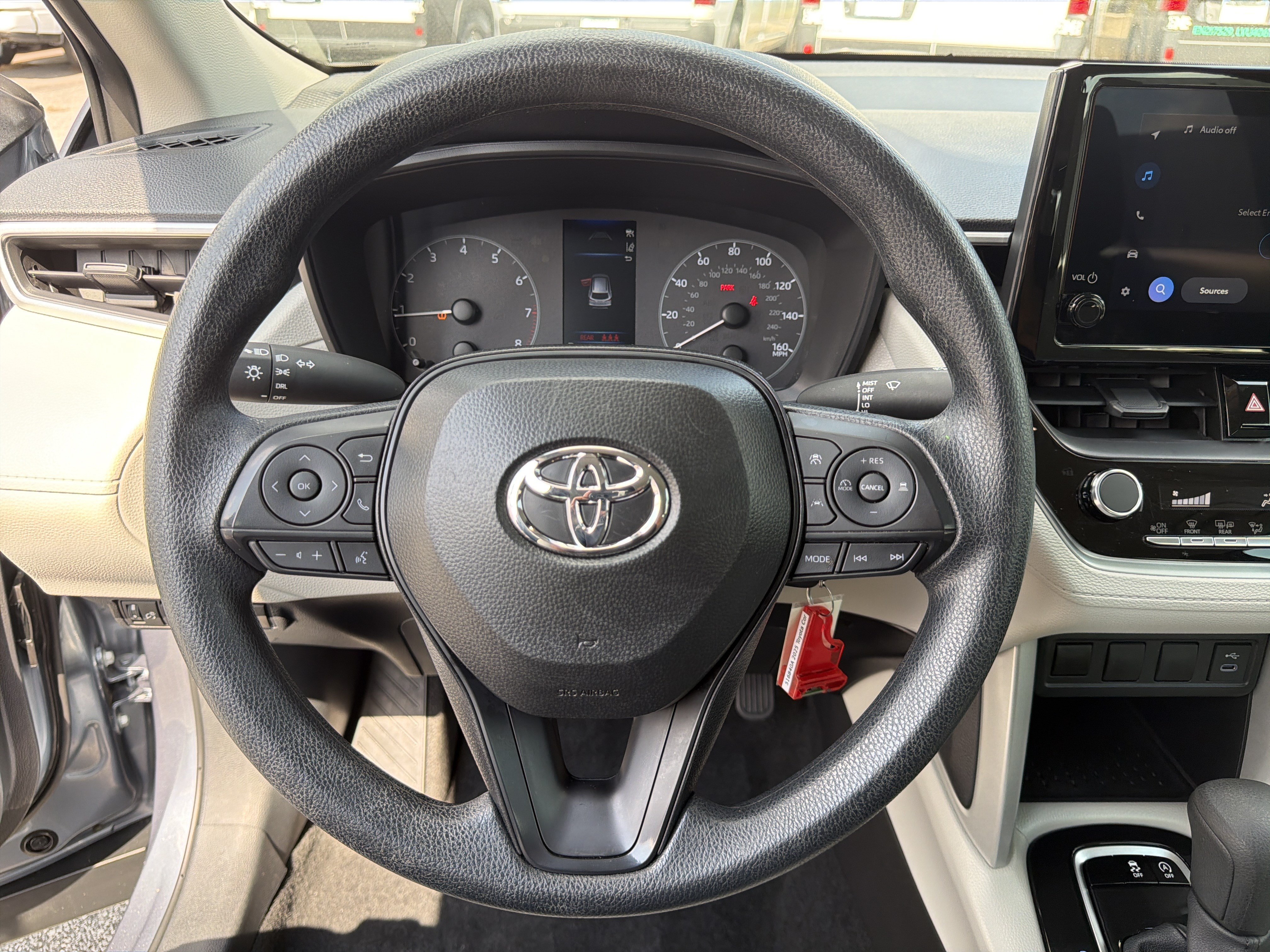 Used 2025 Toyota Corolla Cross L FWD image 28