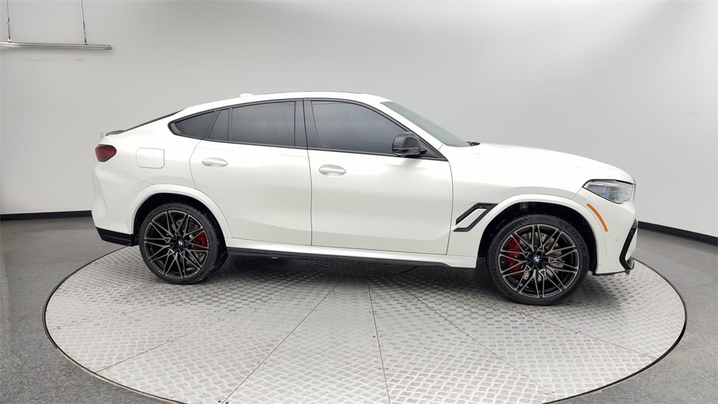 Used 2021 BMW X6 M w/ Competition Package image 9