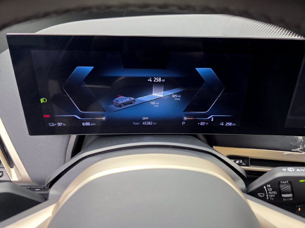 Certified 2024 BMW iX xDrive50 w/ Sport Package AWD/4WD image 19