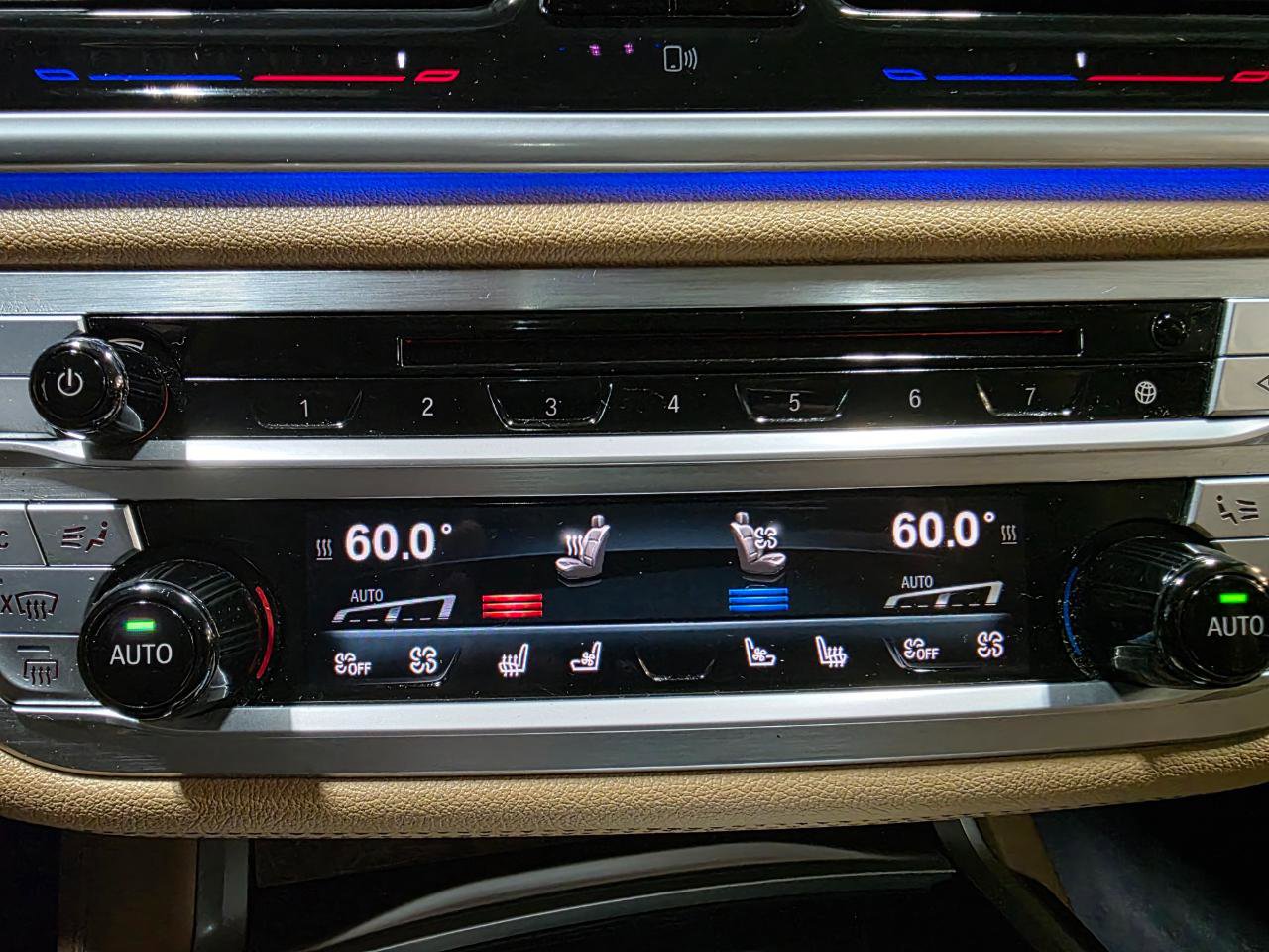 Used 2017 BMW 740i xDrive image 37