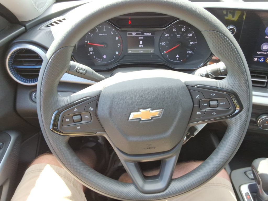 New 2026 Chevrolet Trax LS FWD image 23