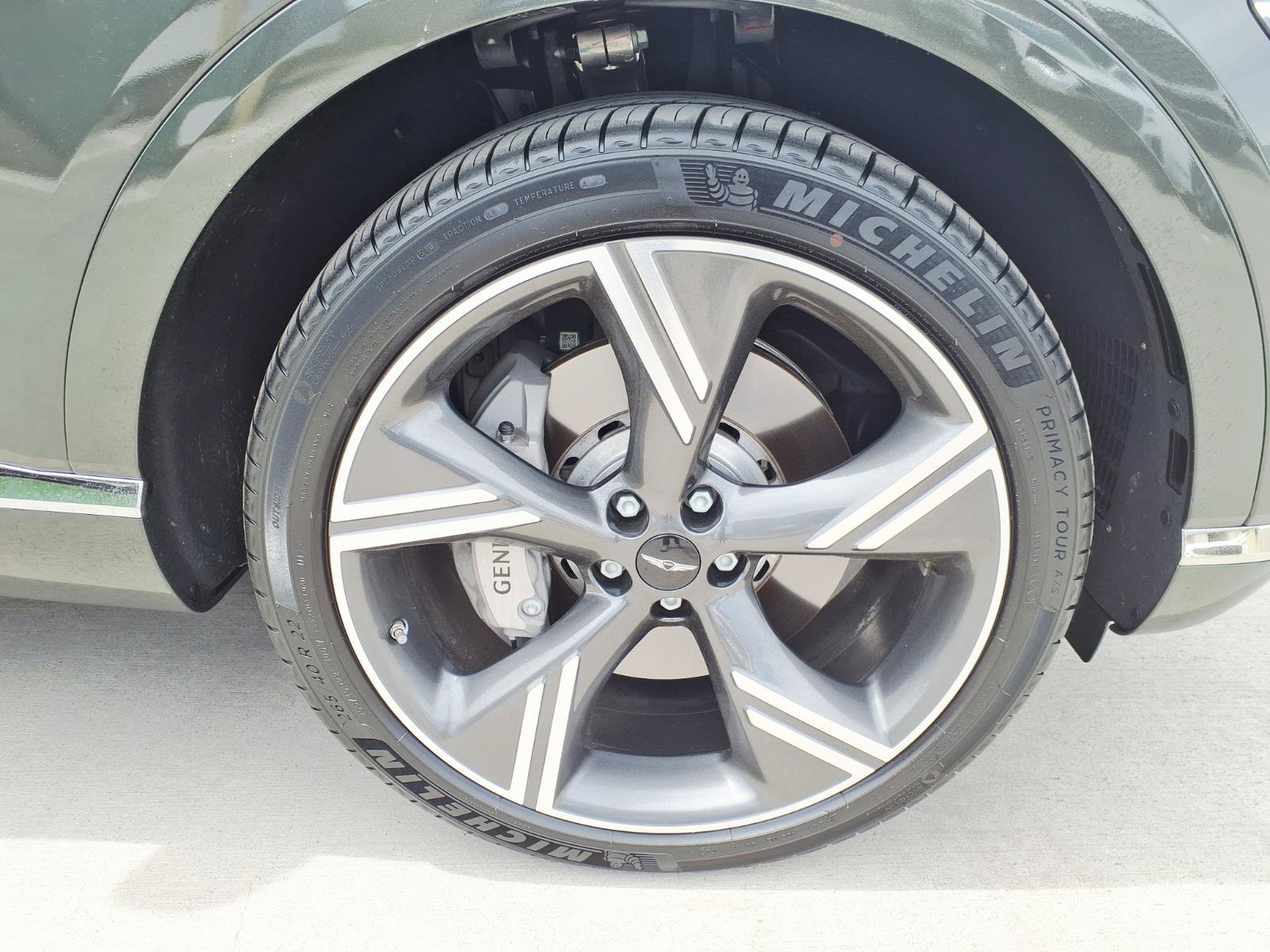 Certified 2026 Genesis GV80 2.5T Prestige AWD/4WD image 9