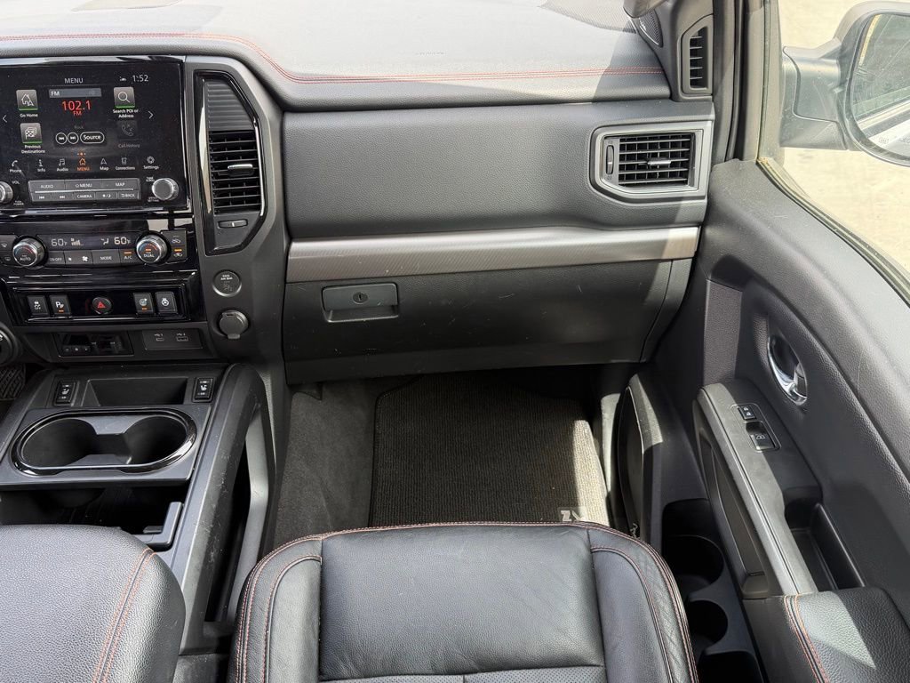 Used 2021 Nissan Titan PRO-4X w/ Pro-4x Convenience Package AWD/4WD image 11