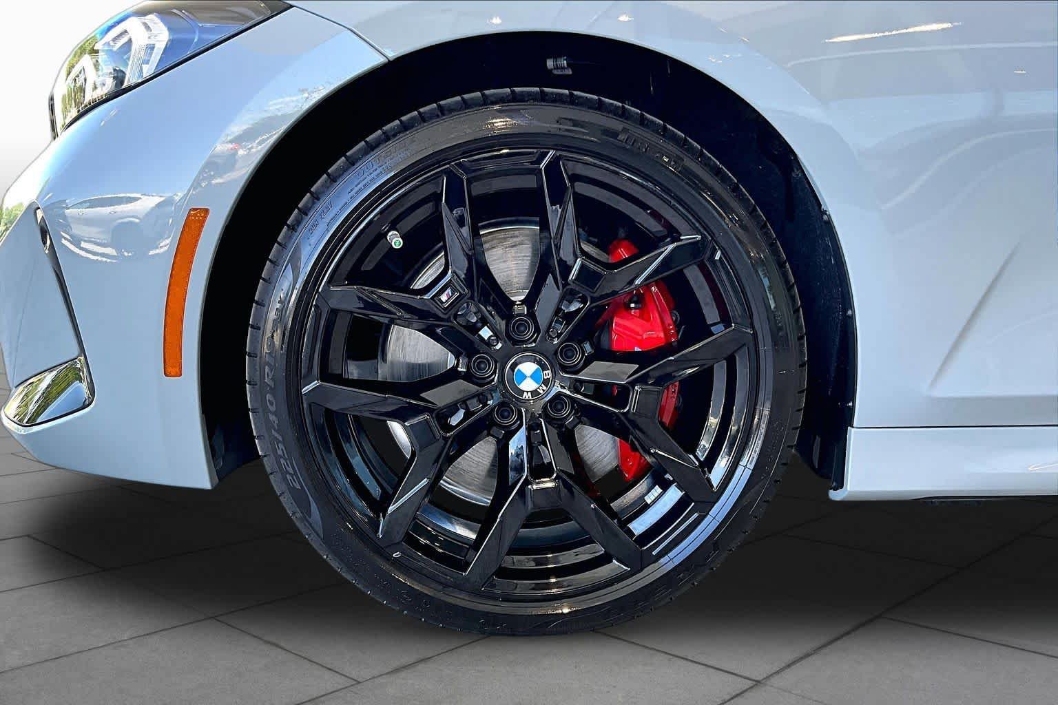New 2026 BMW 330i Sedan w/ M Sport Package RWD image 11