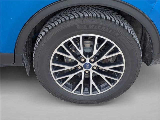 Used 2021 Ford Escape SEL w/ Class II Trailer Tow Package image 26