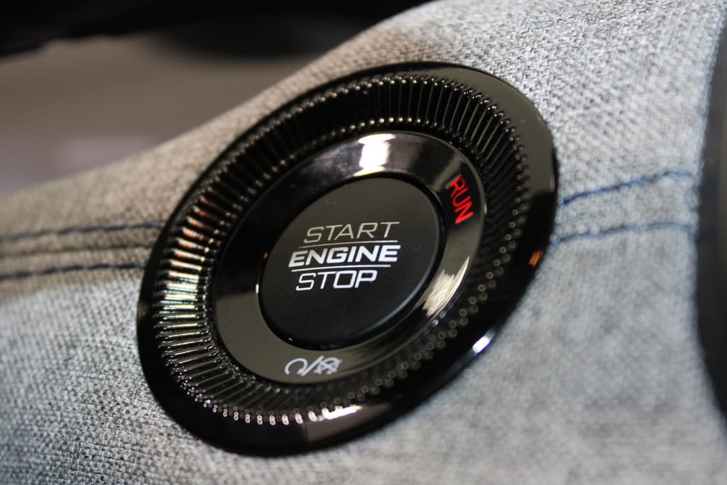 Used 2024 Jeep Compass Latitude image 26