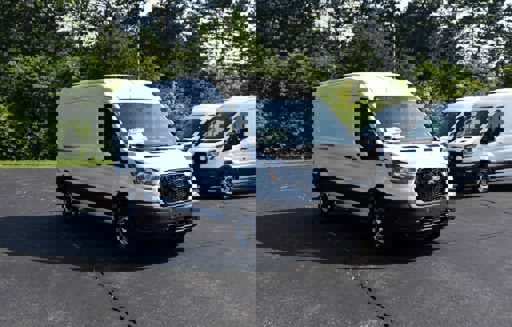 New 2025 Ford Transit 250 148 Medium Roof image 1