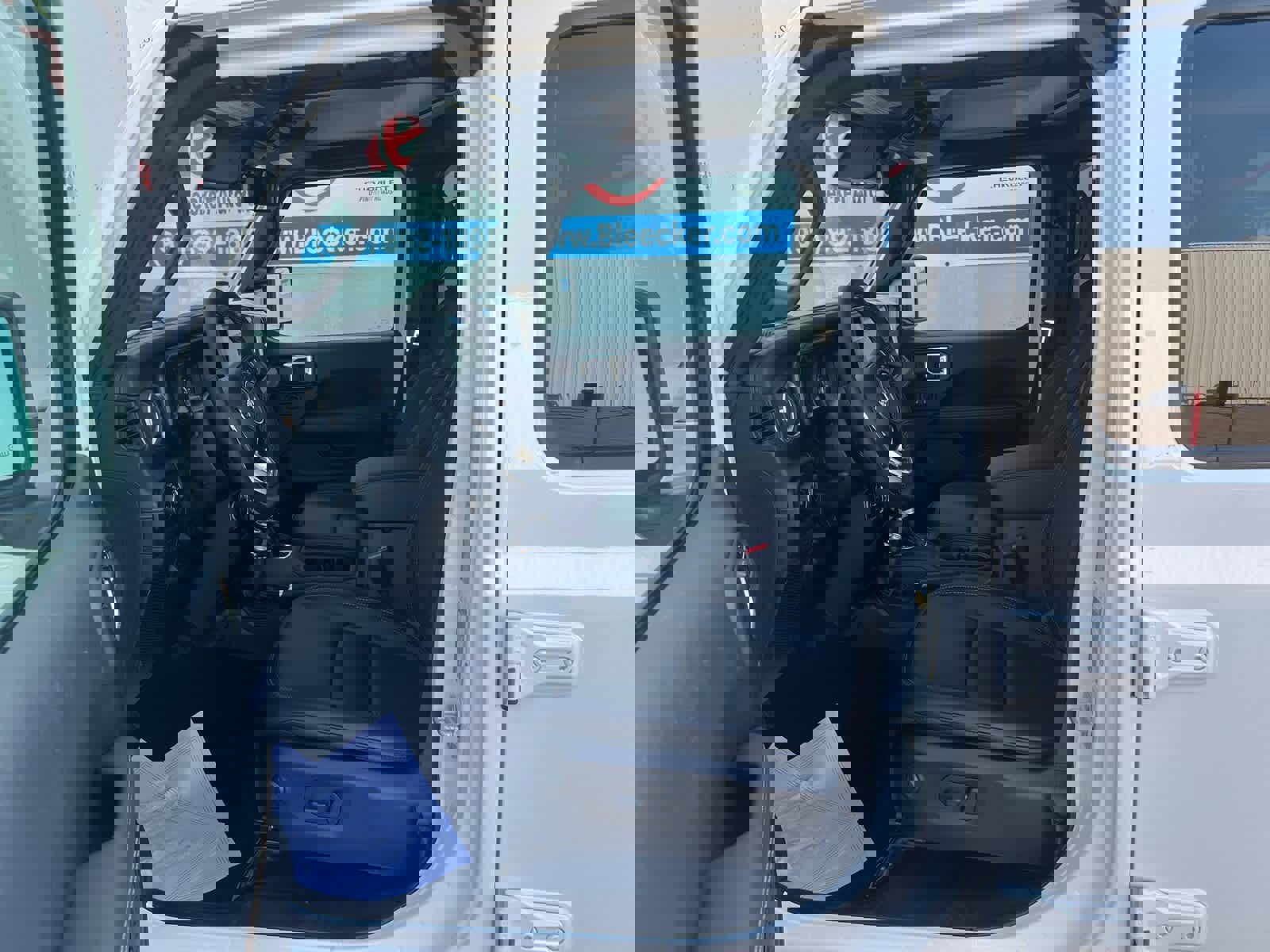 New 2025 Jeep Wrangler Sahara image 23