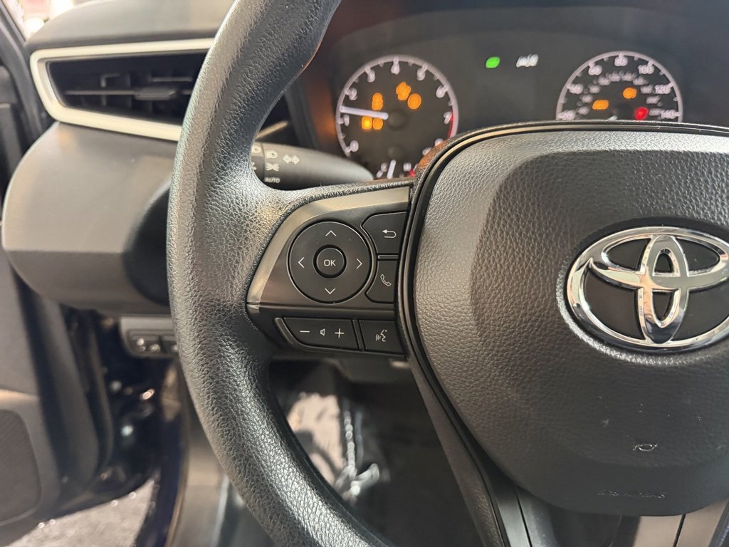 Used 2024 Toyota Corolla LE image 18