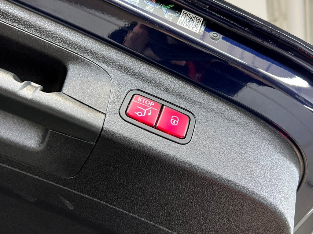 Used 2022 Mercedes-Benz GLE 350 4MATIC image 12