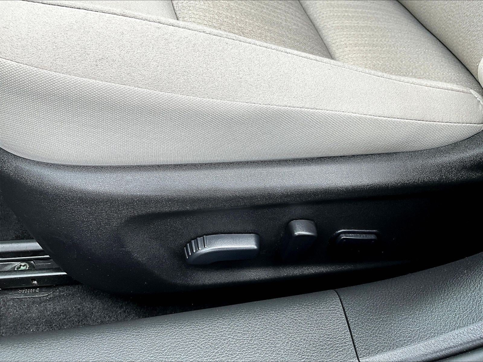 Used 2023 Nissan Altima 2.5 SV w/ SV Premium Package FWD image 37