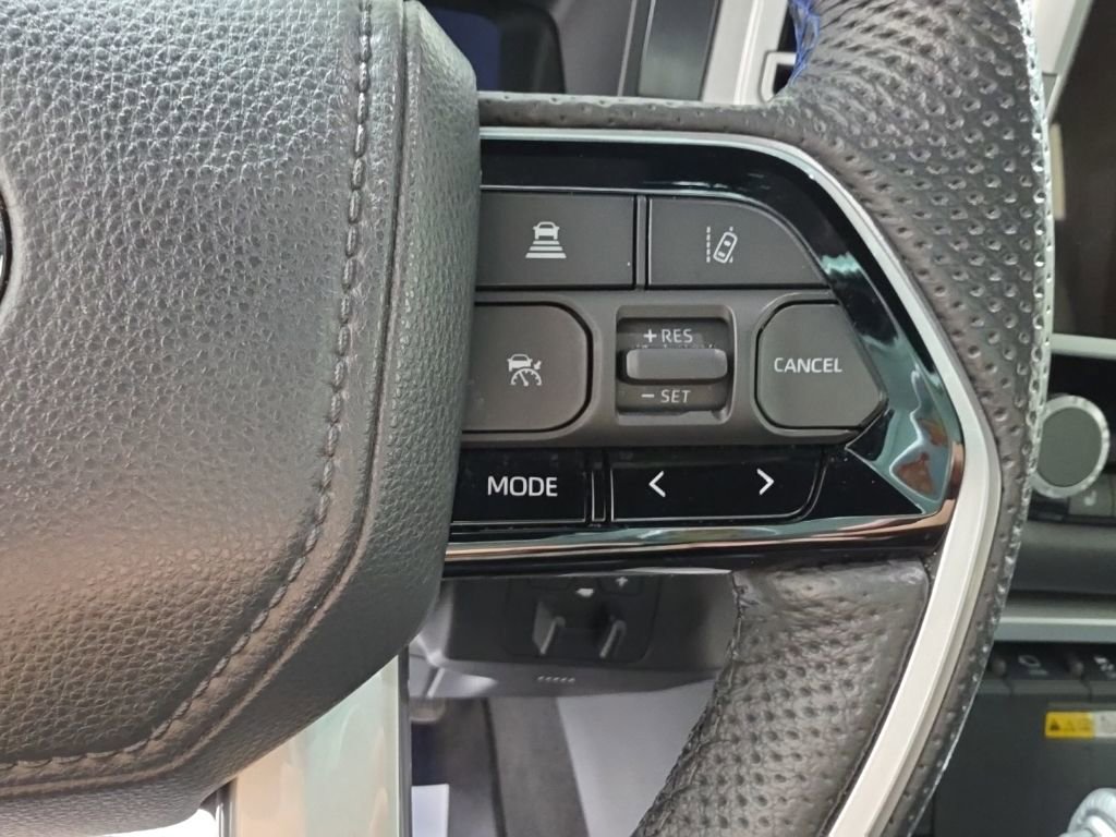 Used 2024 Toyota Tundra Platinum image 27