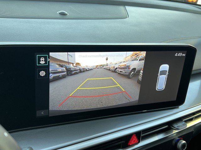 Used 2024 Kia Sorento S image 15