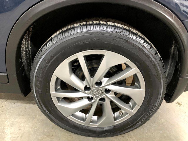 Used 2015 Nissan Rogue SL image 64