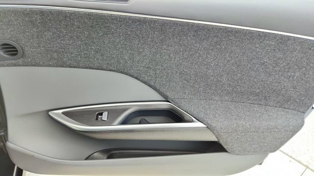 Used 2024 Lucid Air Touring AWD/4WD image 23