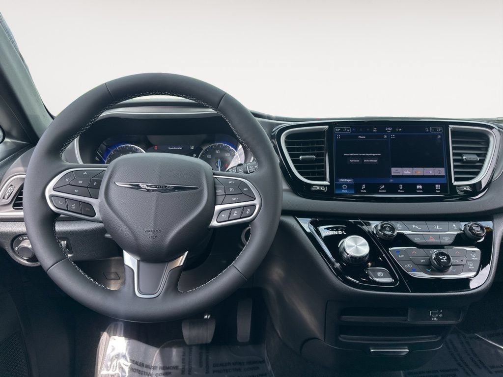 New 2026 Chrysler Voyager LX FWD image 7