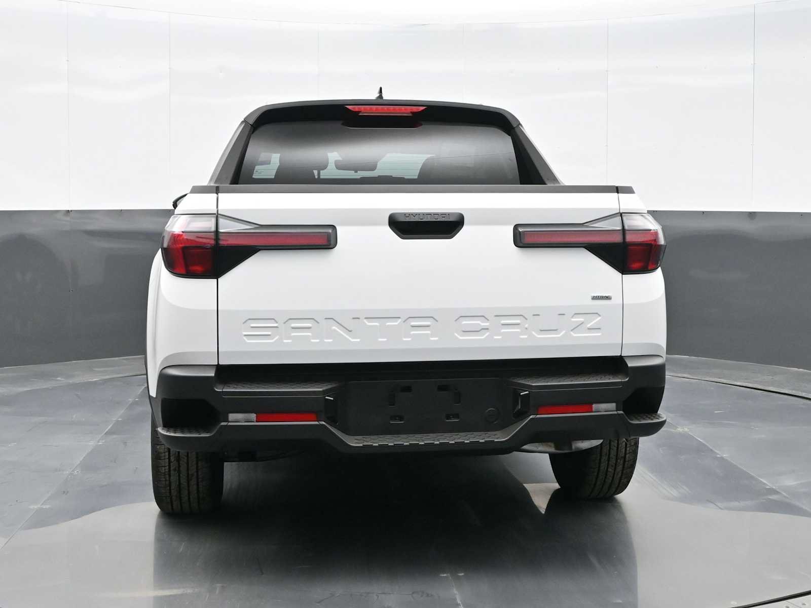 Certified 2025 Hyundai Santa Cruz SEL AWD/4WD image 6