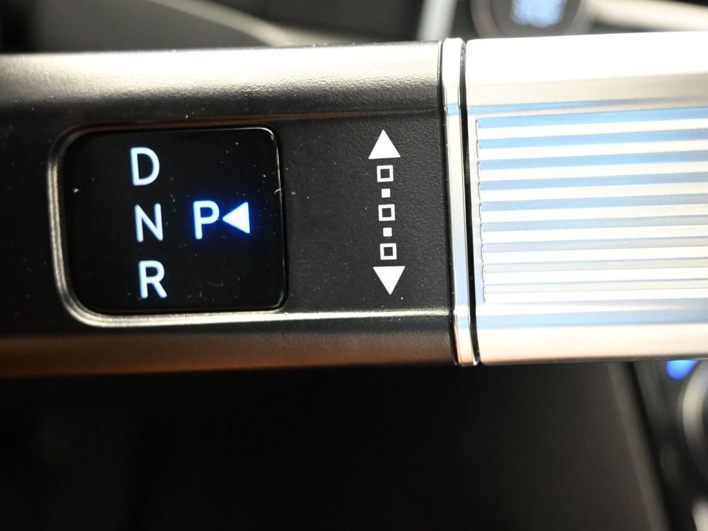 New 2026 Hyundai Santa Fe SE image 30