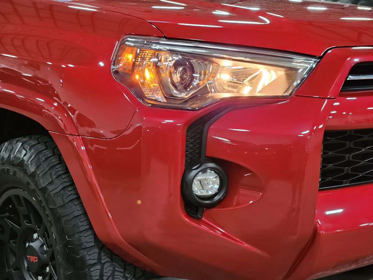 Used 2022 Toyota 4Runner SR5 Premium w/ Moonroof Package image 13
