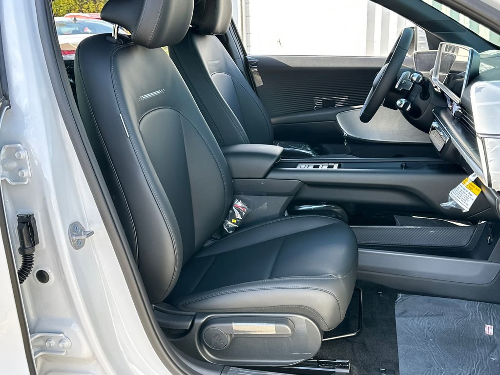 New 2025 Hyundai Ioniq 6 SEL image 21