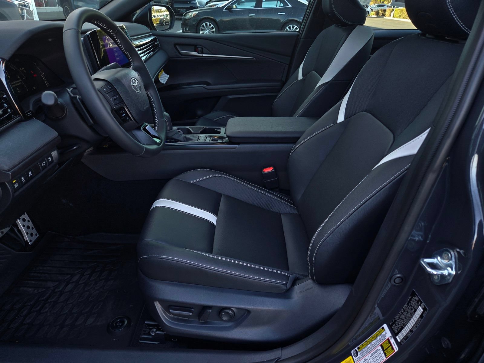 Certified 2026 Toyota Camry SE FWD image 15
