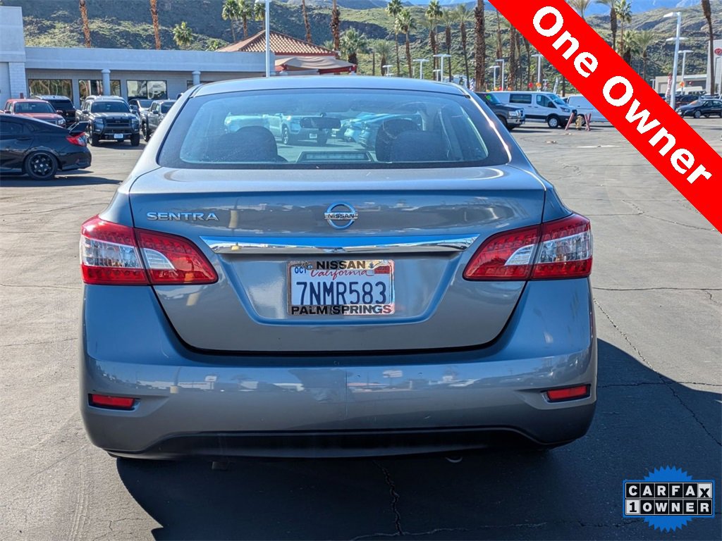 Used 2015 Nissan Sentra S image 4