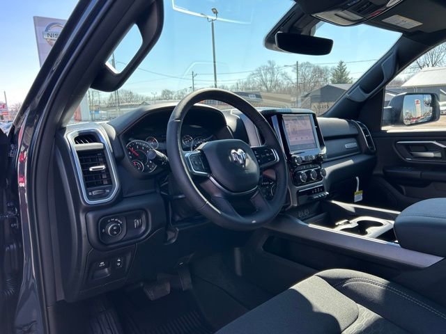 New 2026 RAM 1500 4x4 Crew Cab image 24