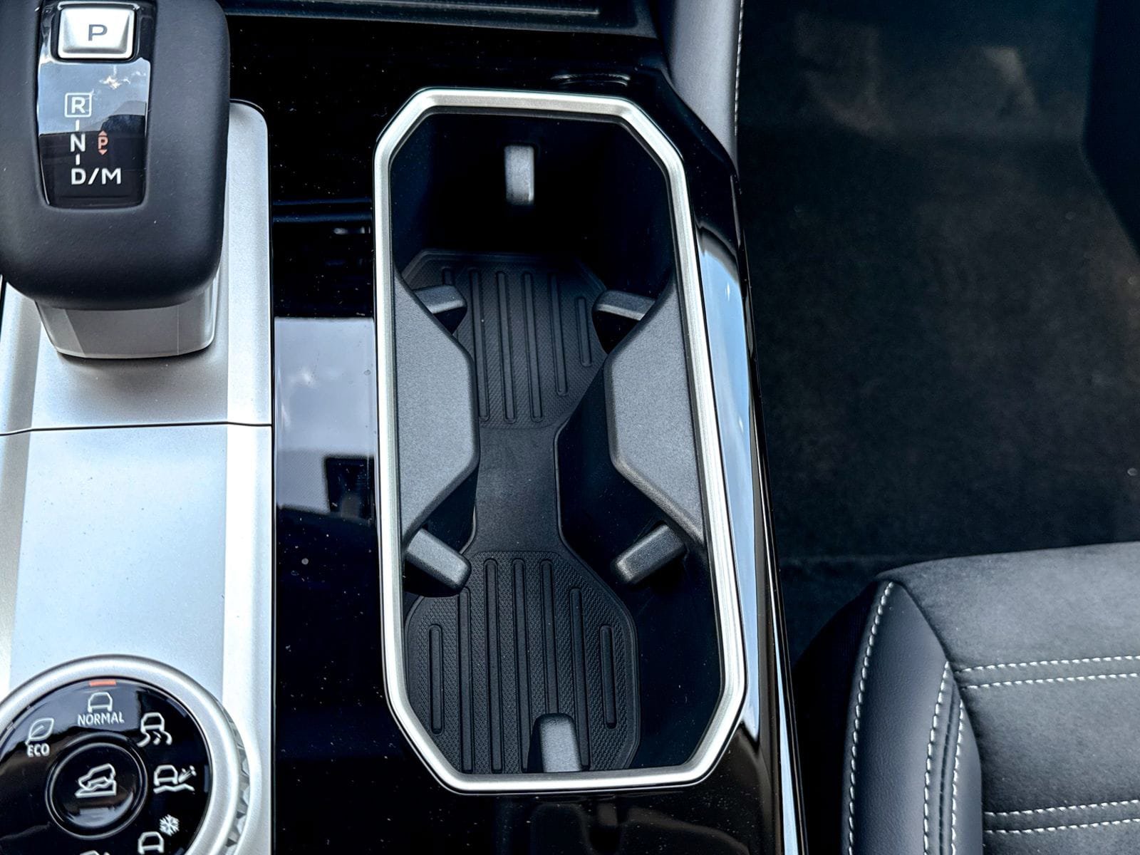New 2026 Mitsubishi Outlander SE AWD/4WD image 42