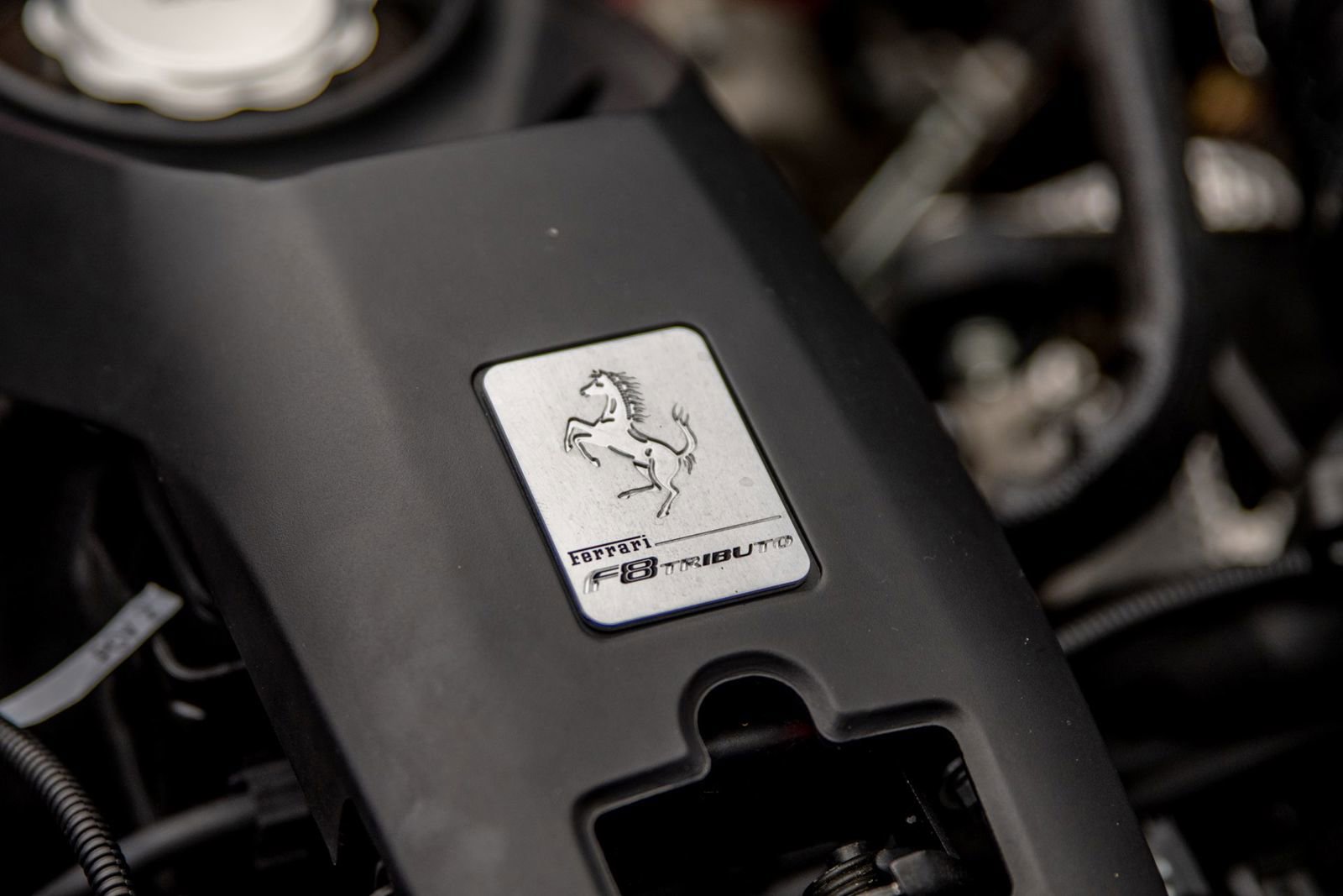 Used 2022 Ferrari F8 Tributo image 35