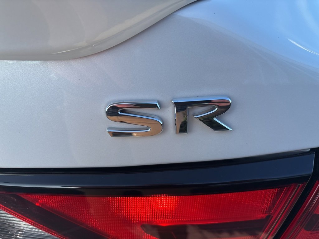 Used 2021 Nissan Sentra SR w/ SR Premium Package image 7