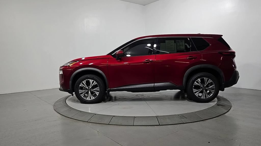 Used 2021 Nissan Rogue SV AWD/4WD image 2