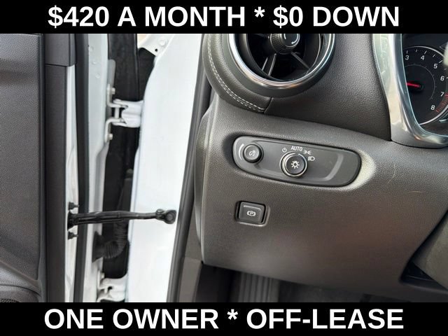 Used 2024 Chevrolet Blazer LT w/ Driver Confidence Package FWD image 16