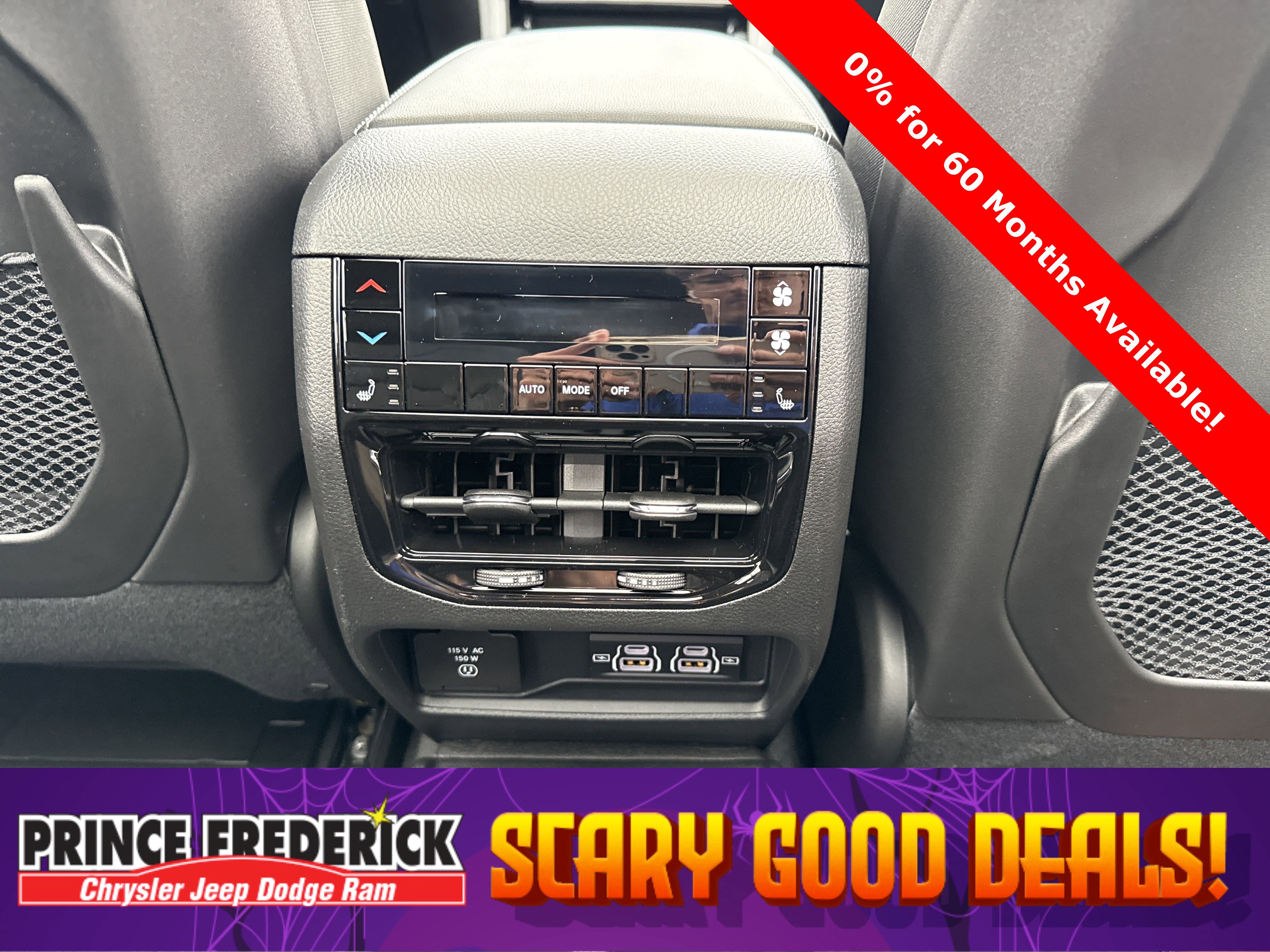 New 2025 Jeep Grand Cherokee L Limited w/ Black Appearance Package image 19