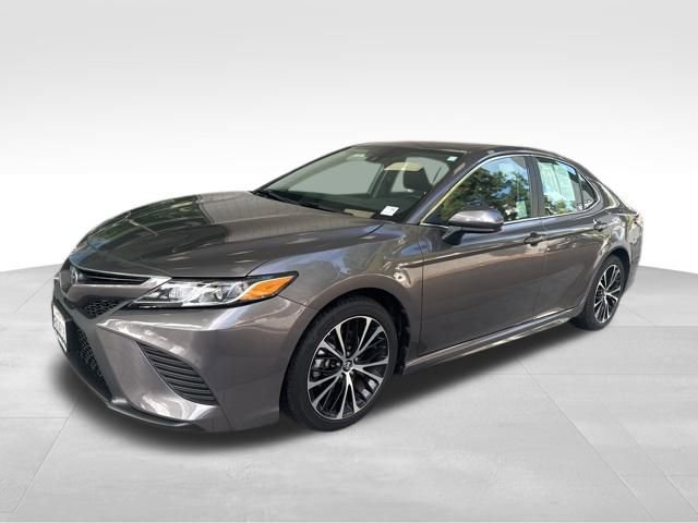 Used 2020 Toyota Camry SE