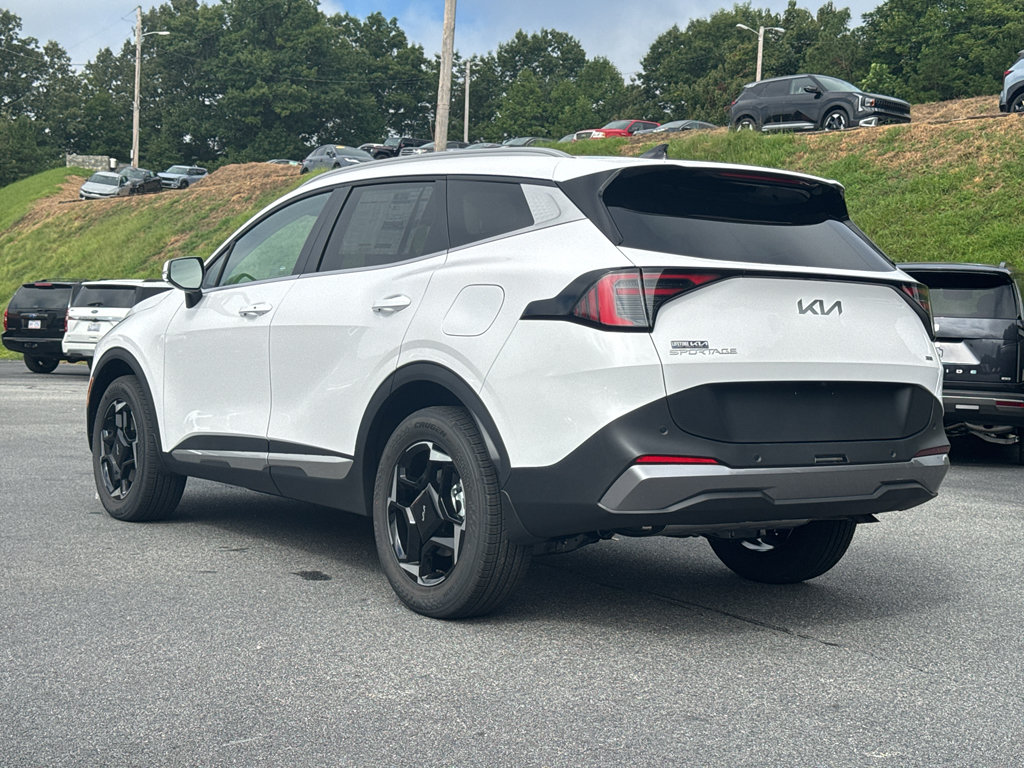 New 2026 Kia Sportage EX FWD image 25