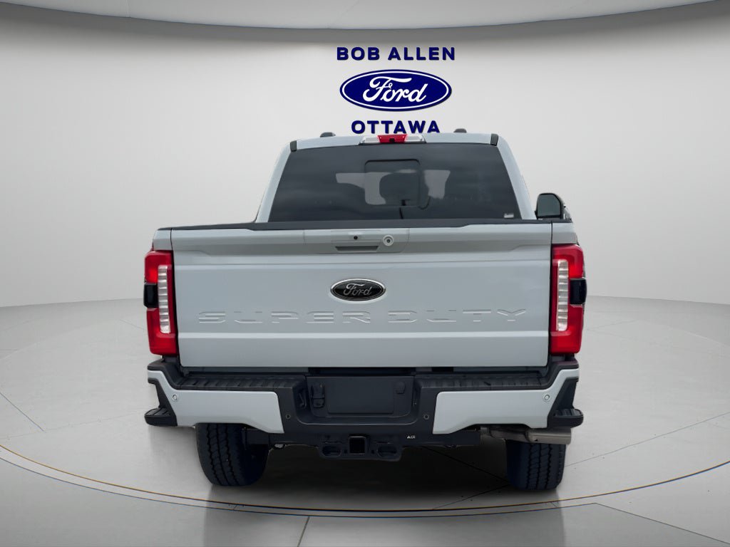 New 2026 Ford F250 Lariat w/ Black Appearance Package AWD/4WD image 3