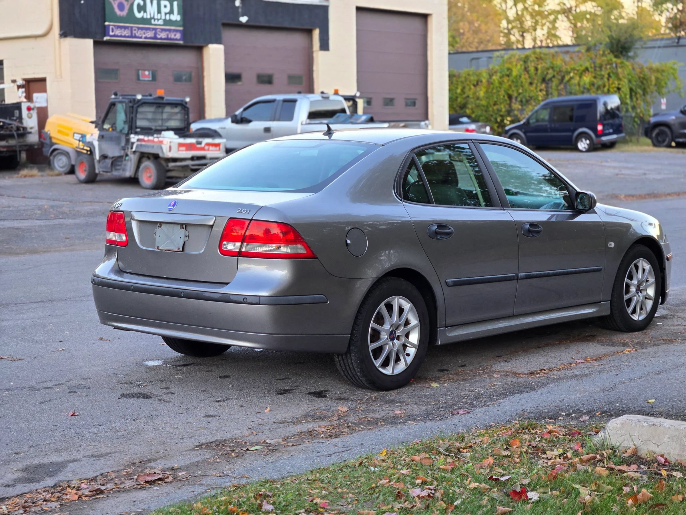 Used 2003 Saab 9-3 Arc FWD image 6