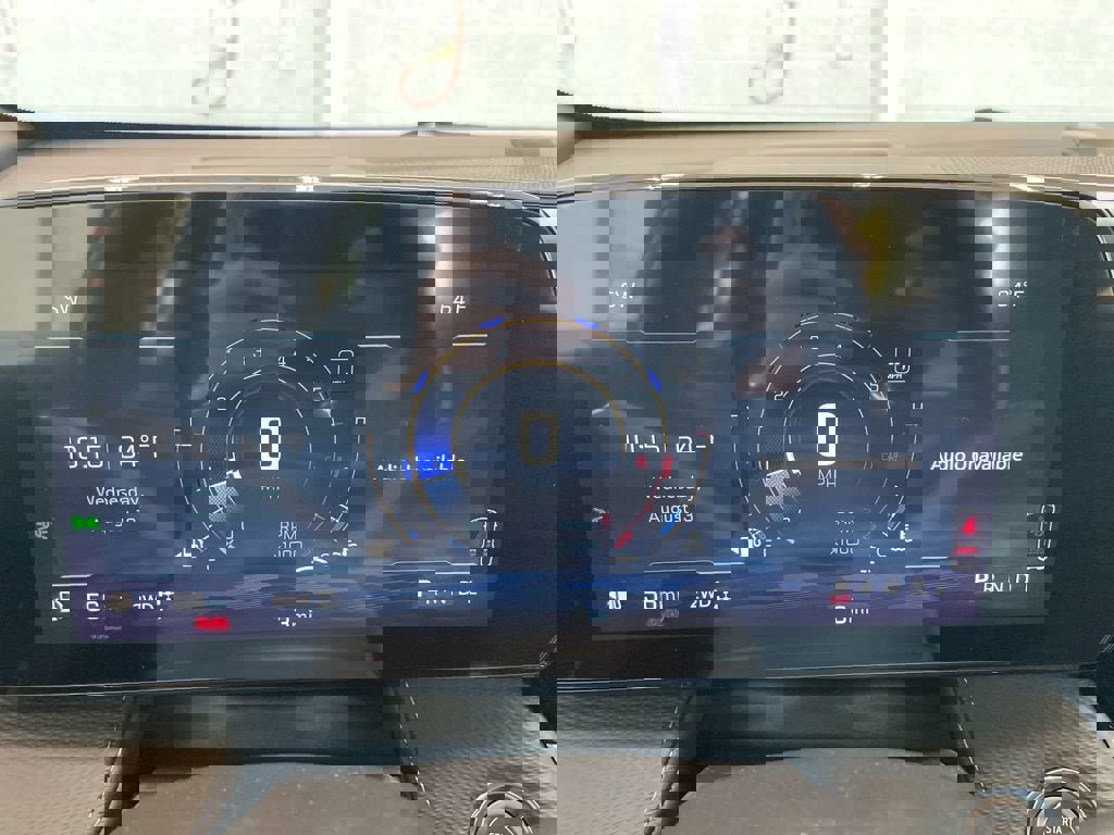 New 2026 Chevrolet Equinox LT w/ Convenience Package II image 35