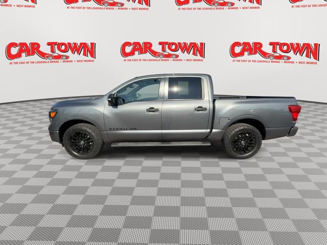 Used 2019 Nissan Titan SV w/ SV Convenience Package image 5