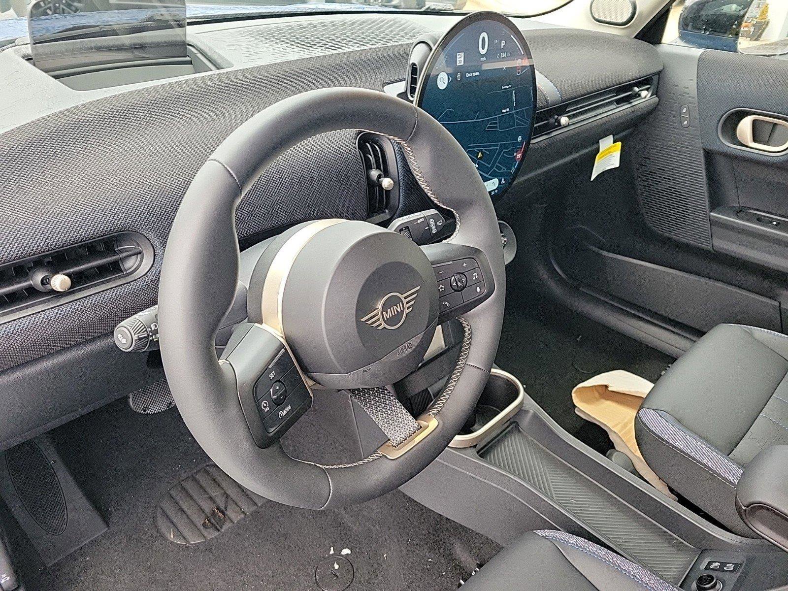 Certified 2025 MINI Cooper S FWD image 21