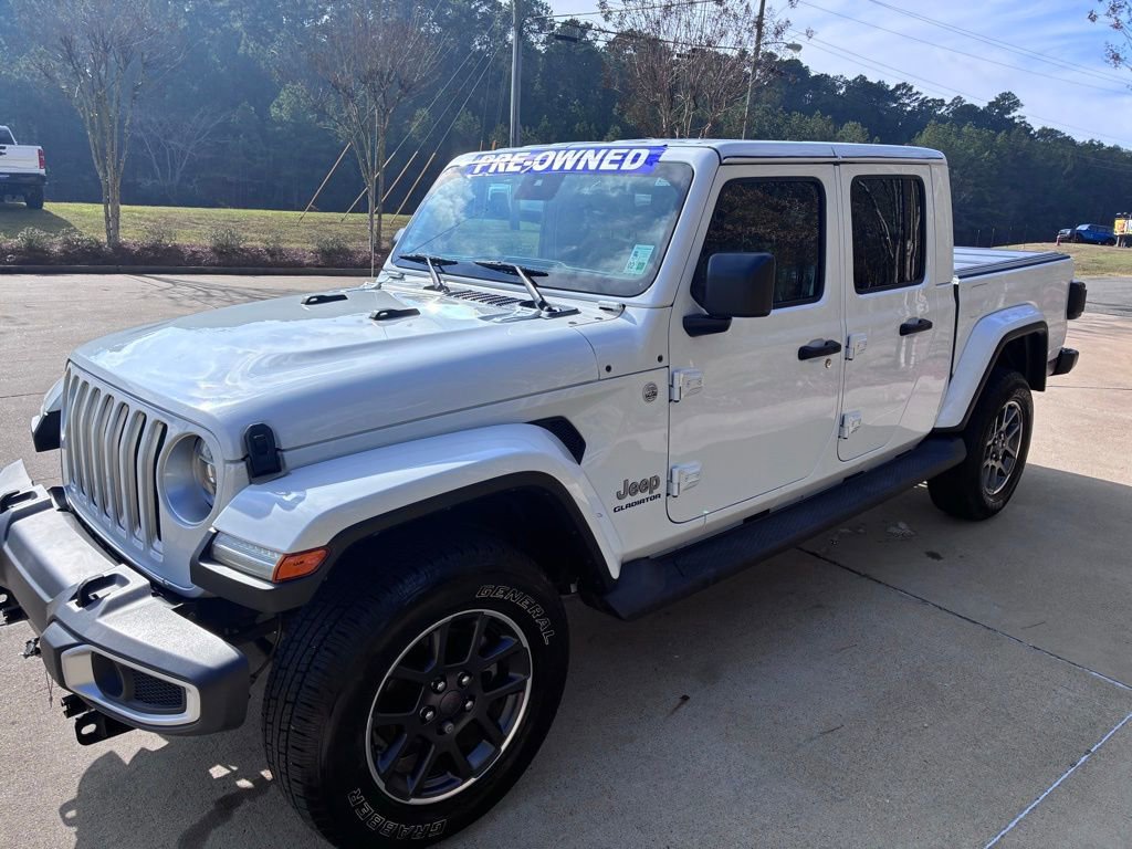 Used 2020 Jeep Gladiator Overland image 12