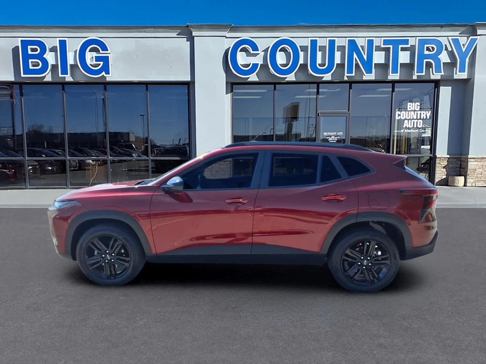 Used 2024 Chevrolet Trax ACTIV w/ Driver Confidence Package FWD image 8