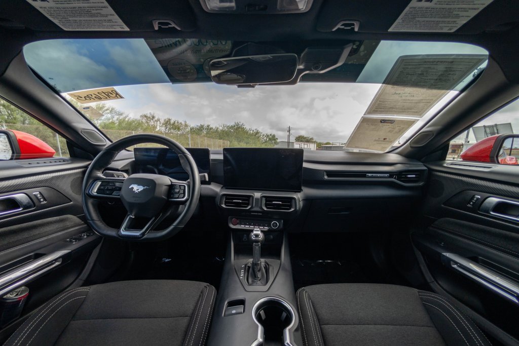 Used 2024 Ford Mustang Coupe image 16