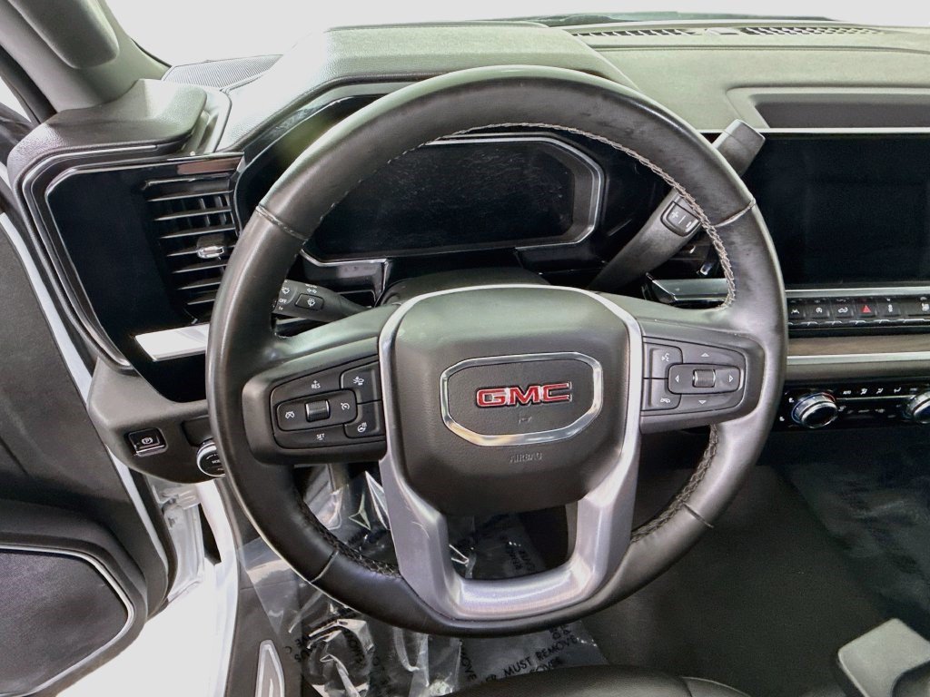 Used 2026 GMC Sierra 1500 SLT RWD image 12