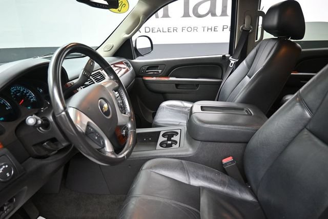 Used 2014 Chevrolet Tahoe LT w/ All-Star Edition AWD/4WD image 16
