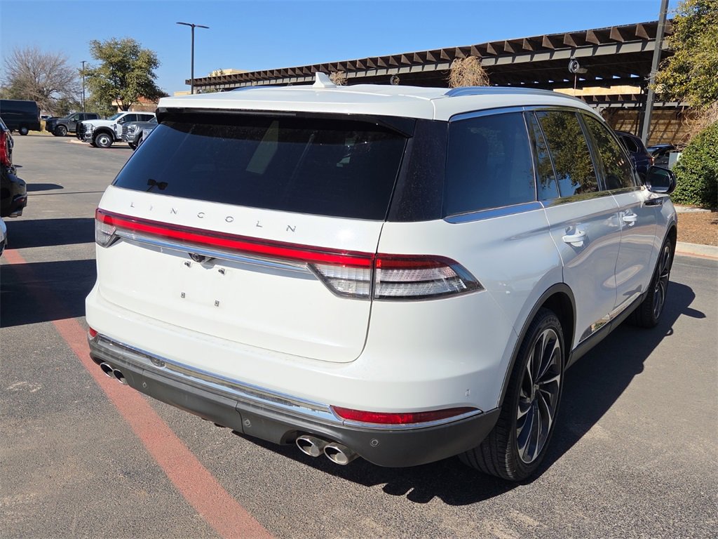 Certified 2022 Lincoln Aviator Reserve w/ Equipment Group 201A image 4
